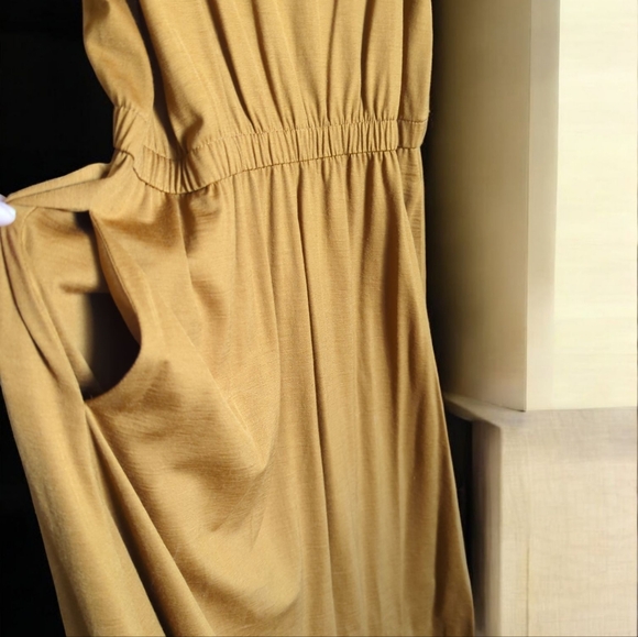 wool& Sofia fit and flare dress - Picture 3 of 4